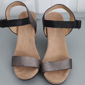 CL By Laundry Black/Silver Ankle Strap Wedge Sandal Size 8.5